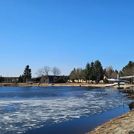 Bergidylle- Saniert Und Hochwertig Mit Massivholzmoebeln, Sonnenterrasse In Der Natur, Fussgaengig Ins Zentrum Διαμέρισμα Altenberg (Erzgebirge)