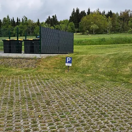 Διαμέρισμα Bergidylle- Saniert Und Hochwertig Mit Massivholzmoebeln, Sonnenterrasse In Der Natur, Fussgaengig Ins Zentrum