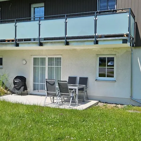 Bergidylle- Saniert Und Hochwertig Mit Massivholzmoebeln, Sonnenterrasse In Der Natur, Fussgaengig Ins Zentrum *