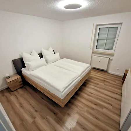 Apartment Bergidylle- Saniert Und Hochwertig Mit Massivholzmoebeln, Sonnenterrasse In Der Natur, Fussgaengig Ins Zentrum