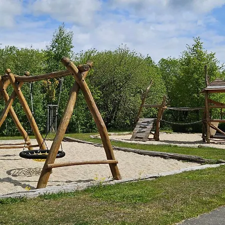 Appartamento Bergidylle- Saniert Und Hochwertig Mit Massivholzmoebeln, Sonnenterrasse In Der Natur, Fussgaengig Ins Zentrum Altenberg (Osterzgebirge)